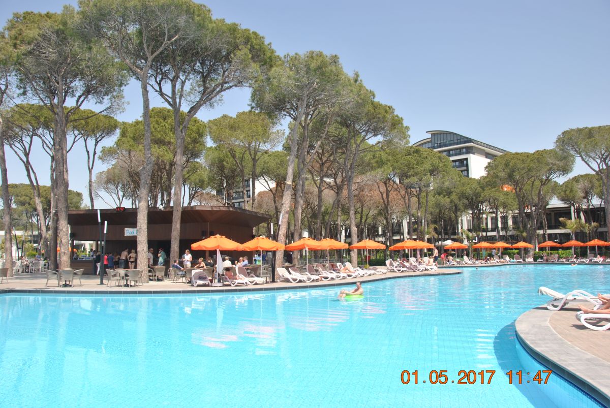 imagini hotel TRENDY LARA